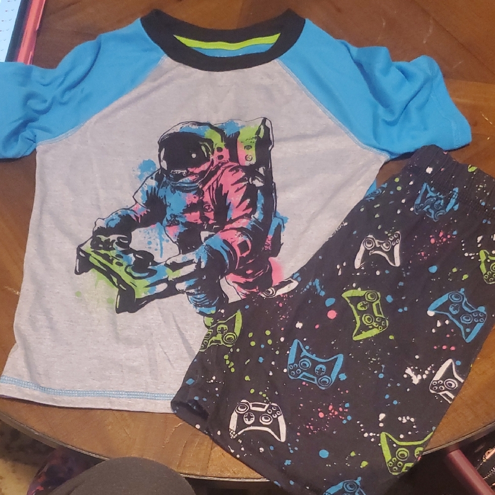 Cuddl Duds Blue and Gray Astronaut Kids Matching Set